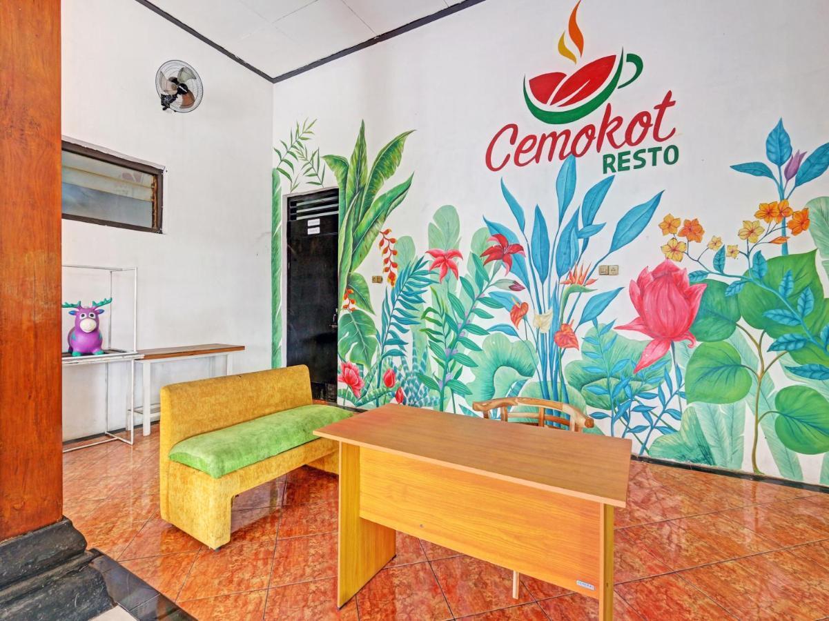 Oyo 90446 Hotel Pajang Indah Surakarta  Экстерьер фото